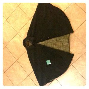 Vintage Women’s Eddie Bauer Wool Poncho/Cape